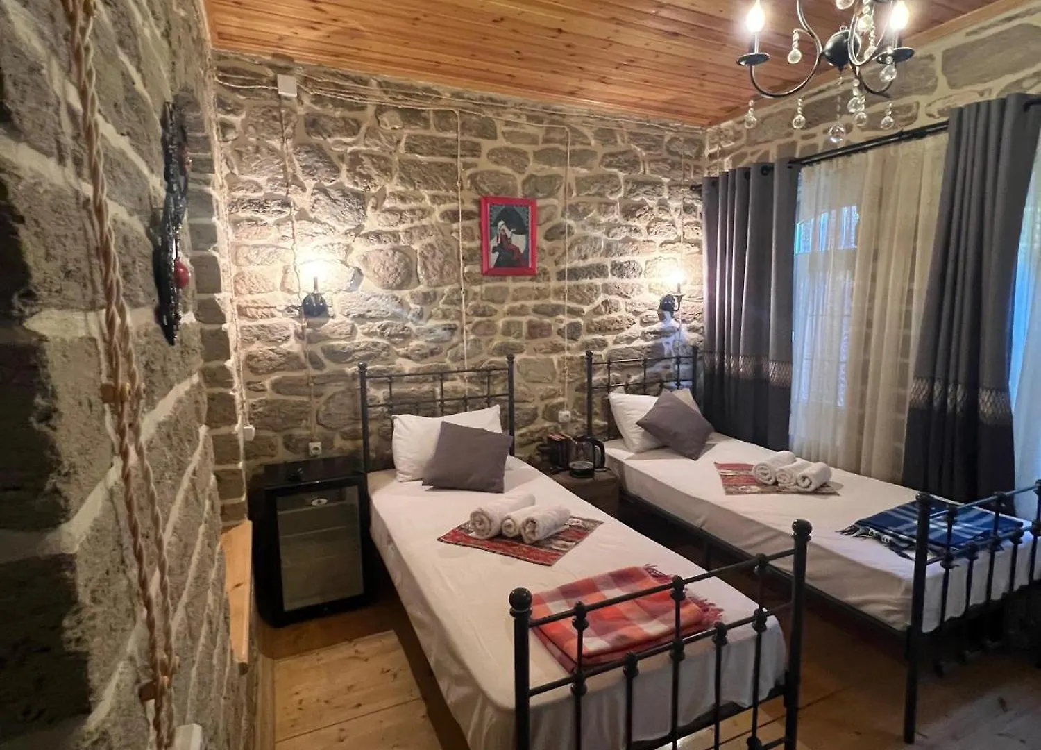 Old Rooms Hotel Nz Bakoe