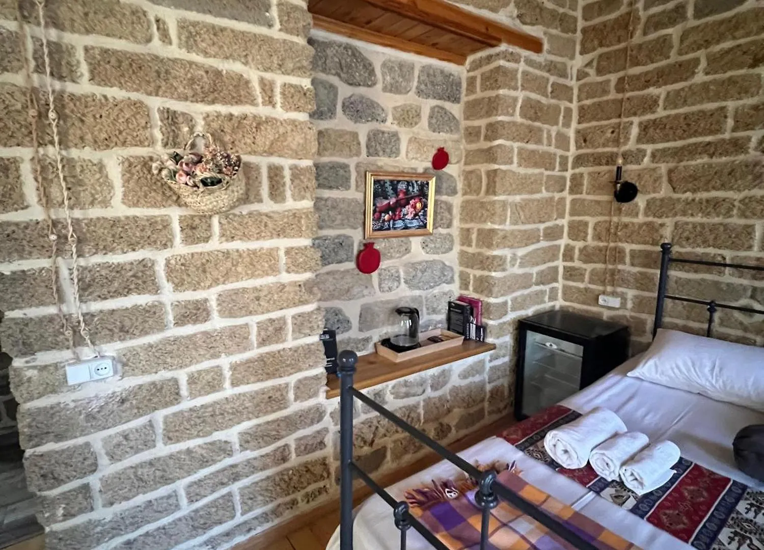 Old Rooms Hotel Nz Baku