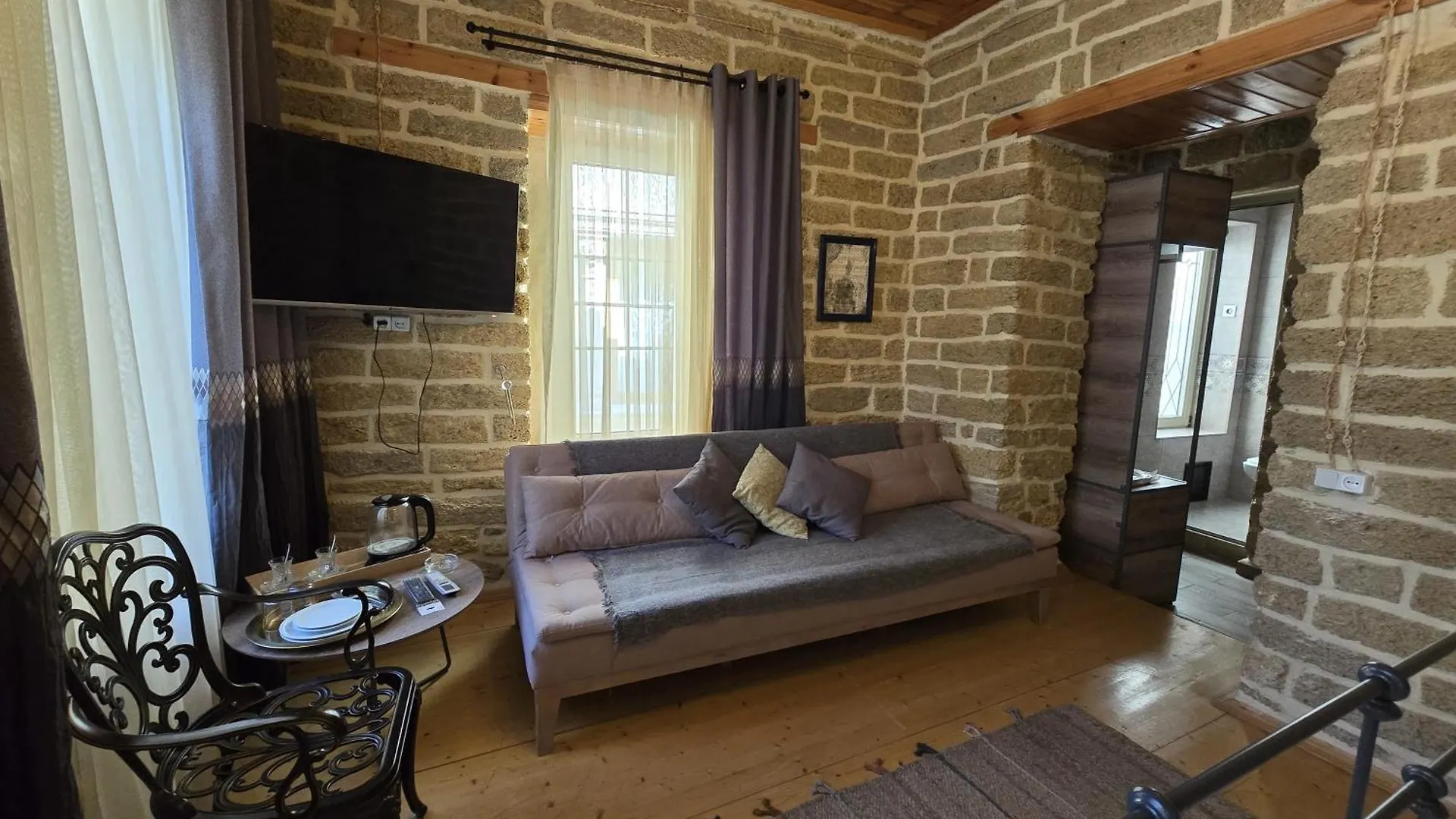 Old Rooms Hotel Nz Baku Azerbaijan